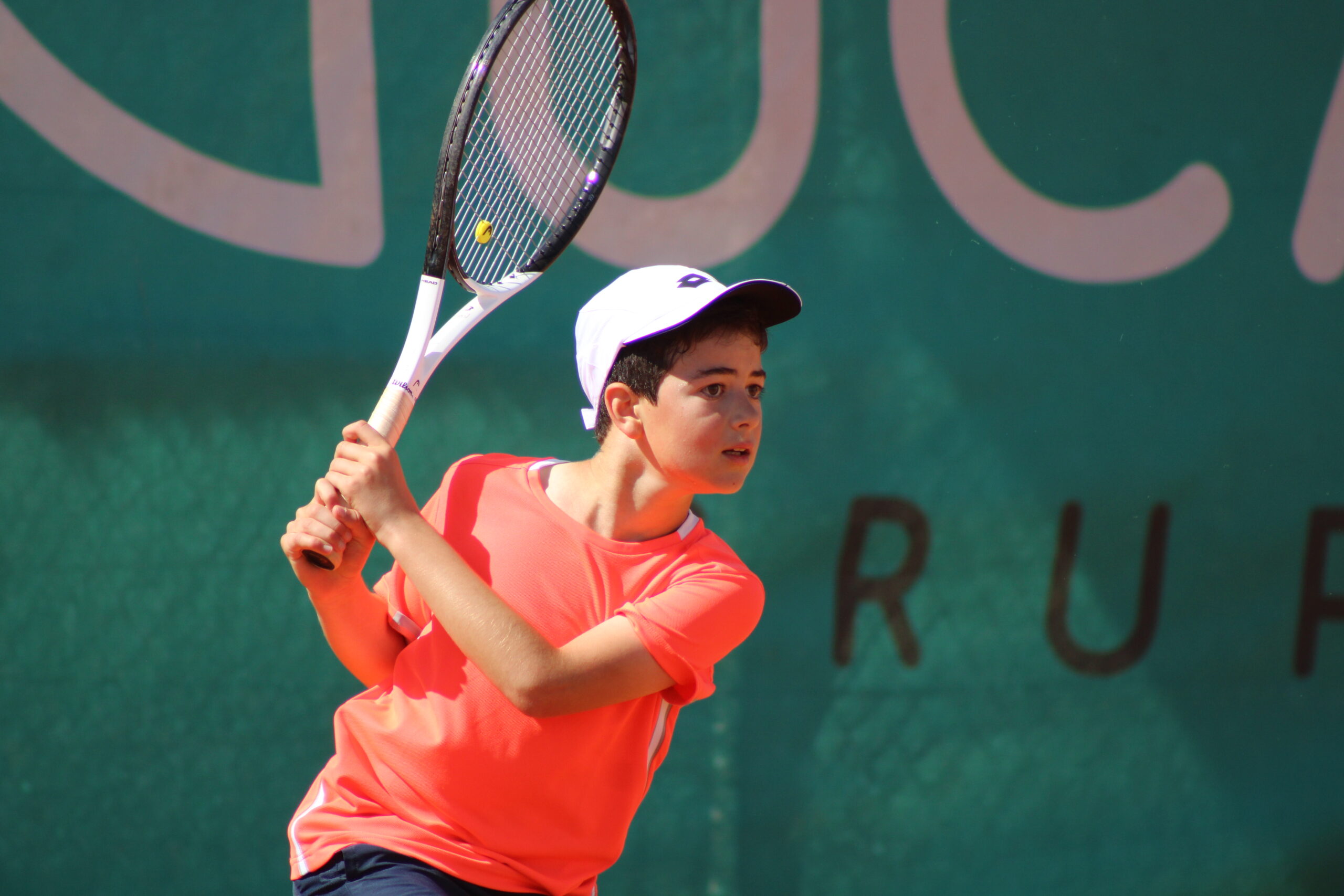 Alexandre Calheiros sagra-se Campeão Regional Sub12 de Lisboa com exibição dominante em Carcavelos Associação de Ténis de Lisboa