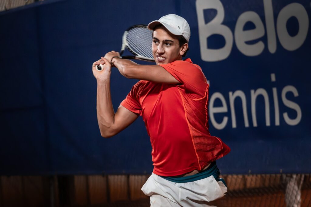 Bernardo Severino e Diogo Coelho irão discutir o título no Campeonato Regional Absoluto Associação de Ténis de Lisboa