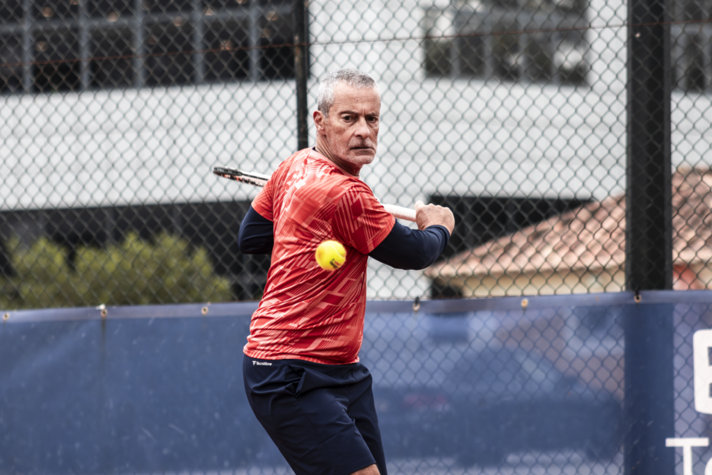 Paulo Travassos conquista título regional +60 masculinos Associação de Ténis de Lisboa